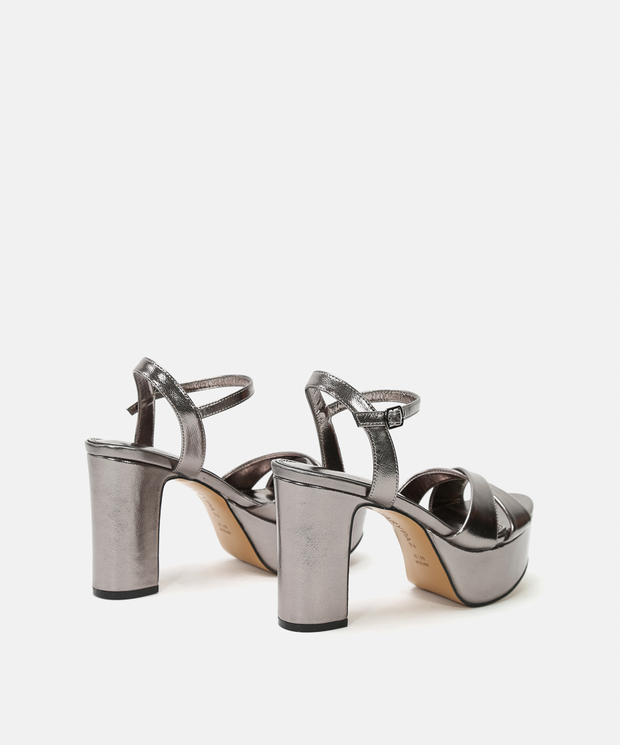 Sandalias plataforma metalizada image number null